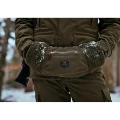 HARKILA MANCHON DRIVEN HUNT HEAT><noscript><img width=