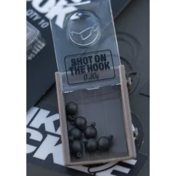 KORDA PLOMB SHOT ON THE HOOK><noscript><img width=